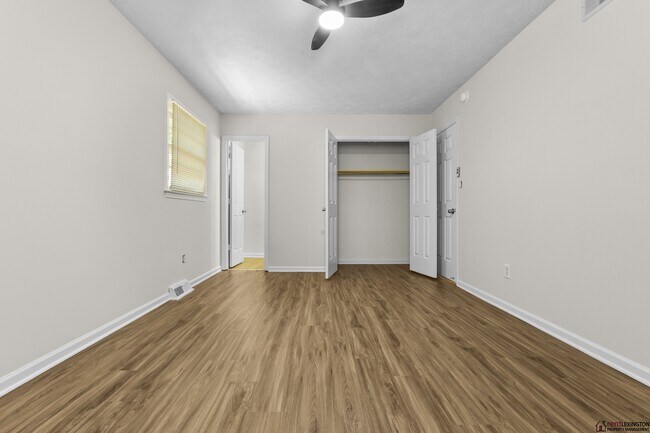 Building Photo - 3330 Tisdale Dr