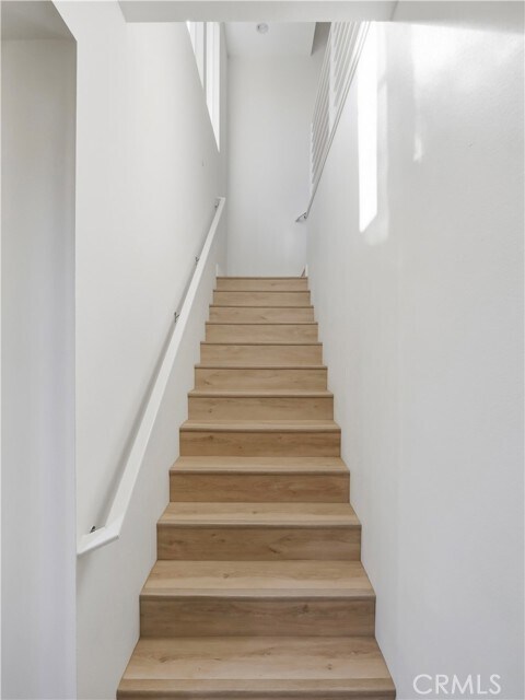 Building Photo - 1 Vantis Dr