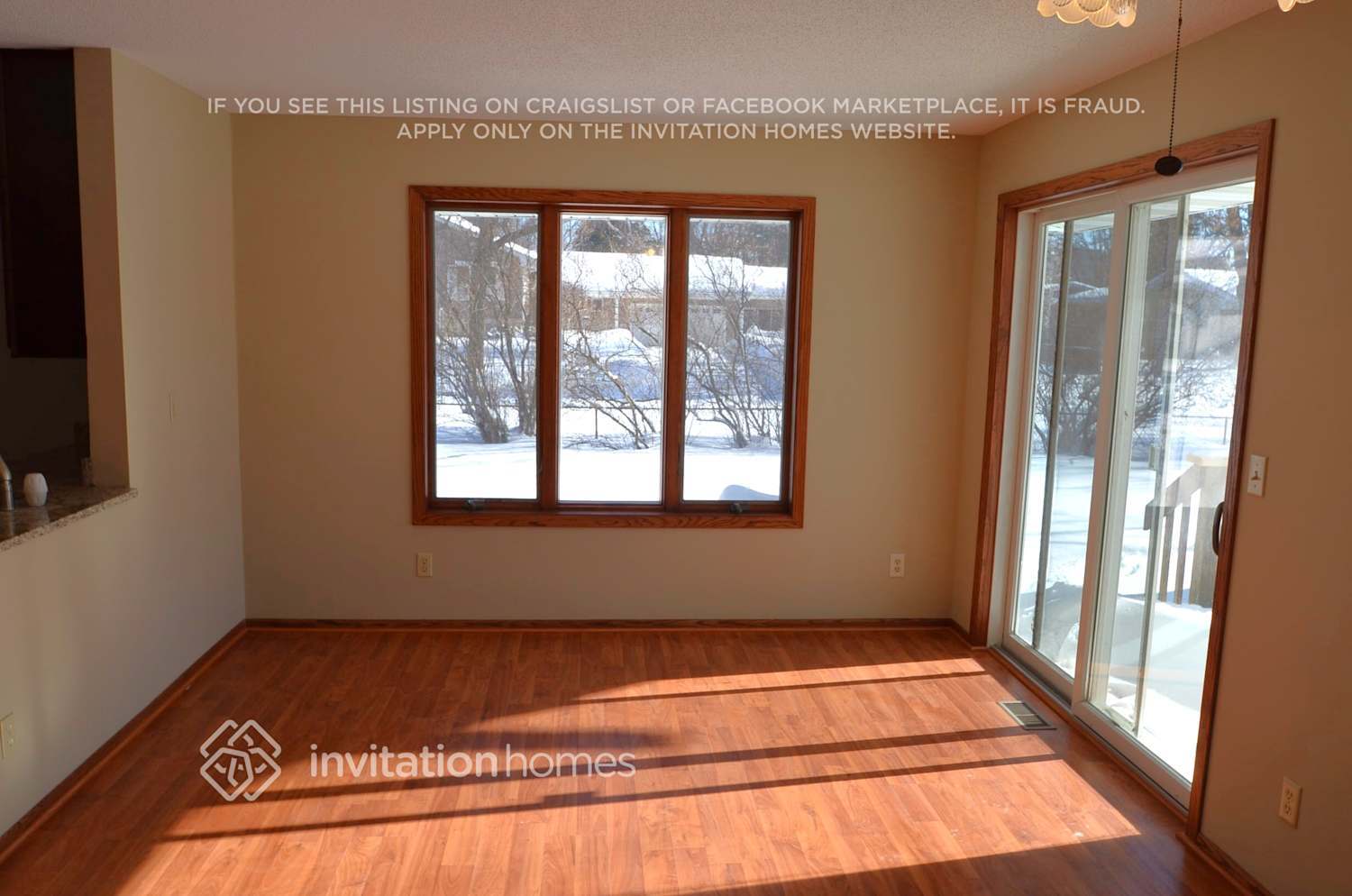 Building Photo - 1708 Lydia Ave W