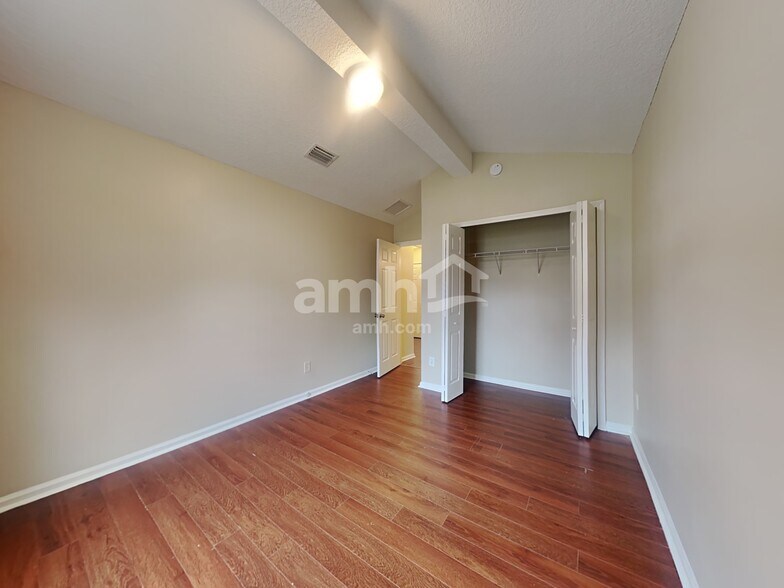Building Photo - 13839 Fish Eagle Dr W