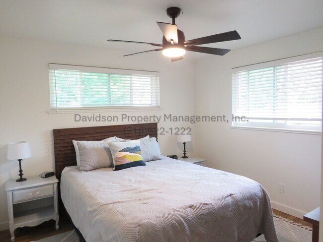 Building Photo - Beautiful Updated 4 Bedroom Near Garden of...