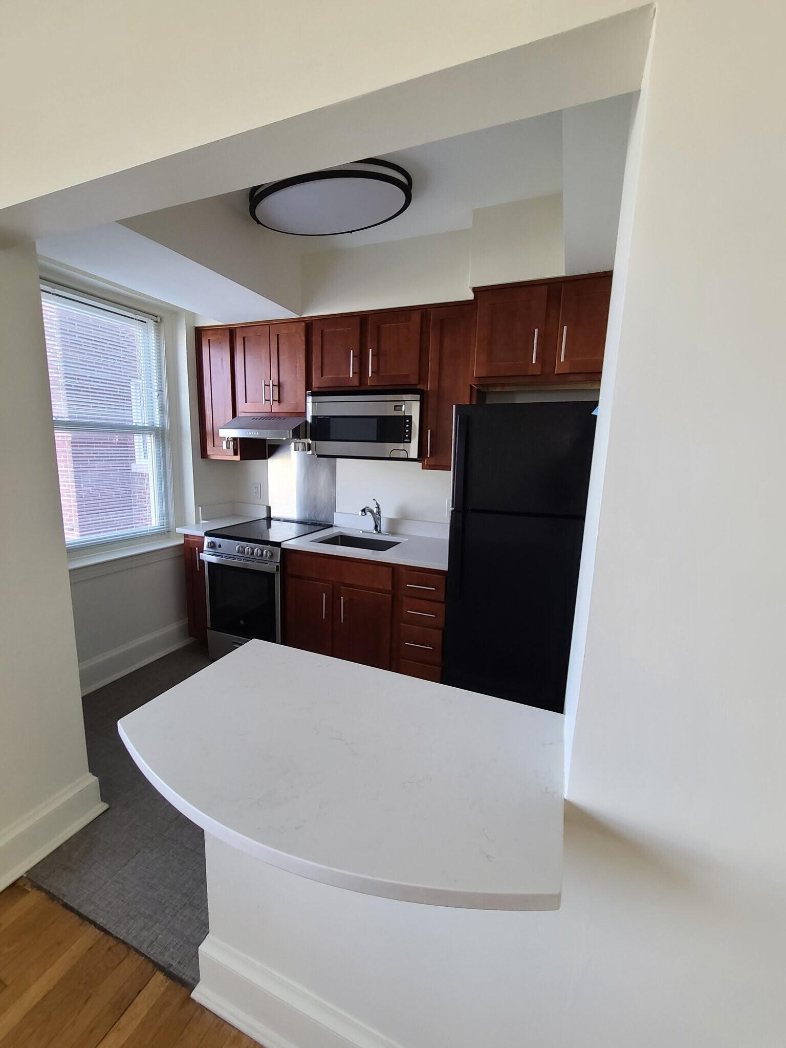 Building Photo - 5040-5040 New Hampshire Ave NW