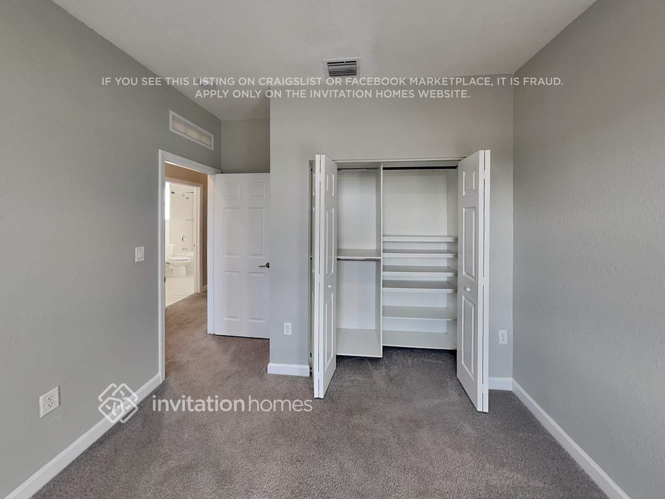 Building Photo - 3445 W 110th St