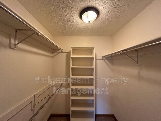 Building Photo - 1634 Tamworth Cir