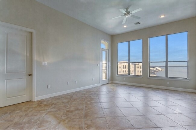 Building Photo - 17040 W Farm To Market 1097