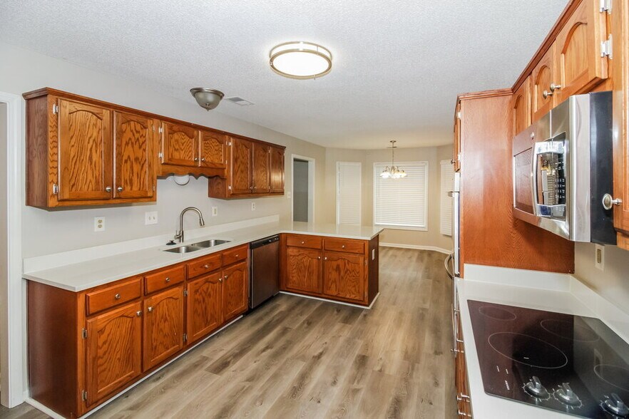 Building Photo - 1433 Siskin Dr