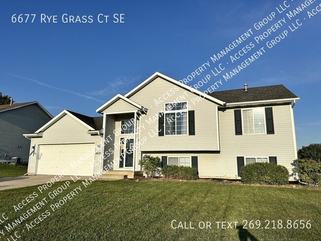 Primary Photo - 6677 Rye Grass Ct SE