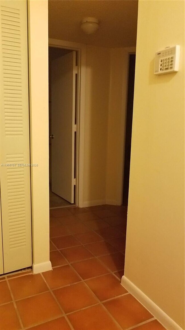 Building Photo - 20814 San Simeon Way