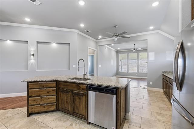 Building Photo - 9302 Diane Ct