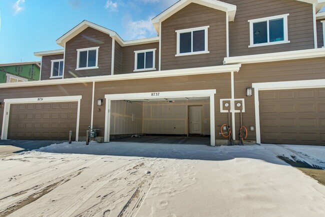 Building Photo - New Townhouse in Wolf Ranch, D#20