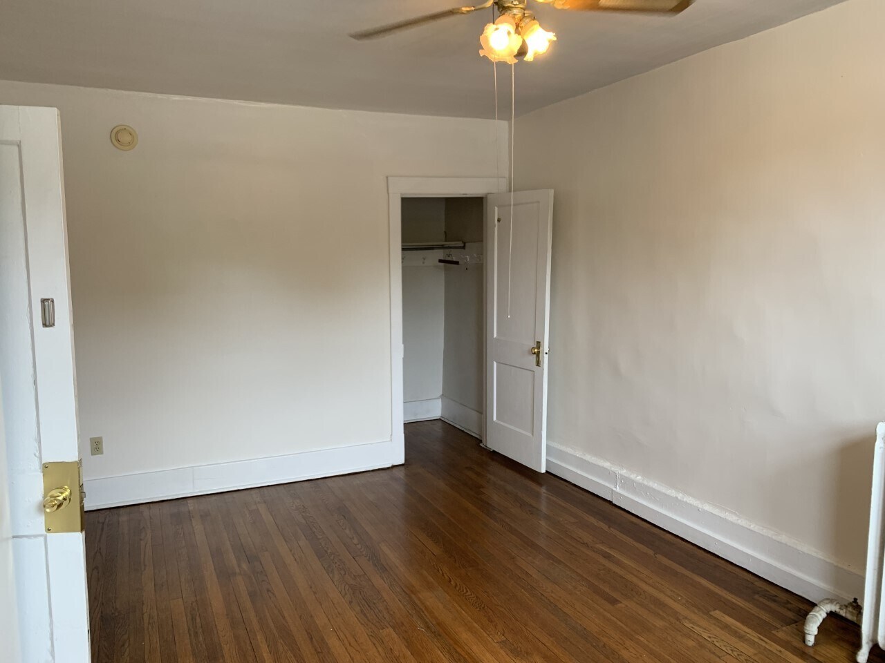 Building Photo - 1927 Murray Ave