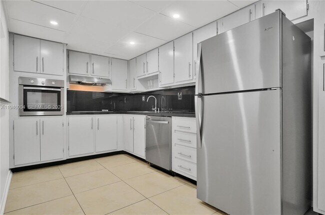 Building Photo - 19380 Collins Ave