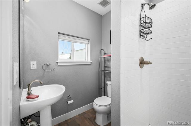 Building Photo - 2807 W 52nd Ave