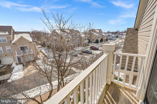 Building Photo - 43374 Greyswallow Terrace