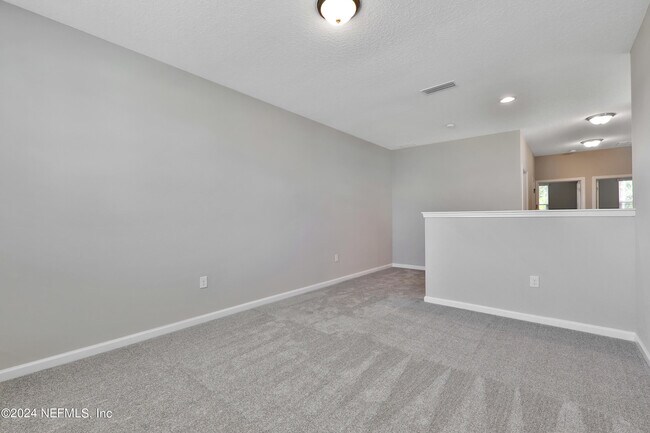 Building Photo - 363 Tamar Ct