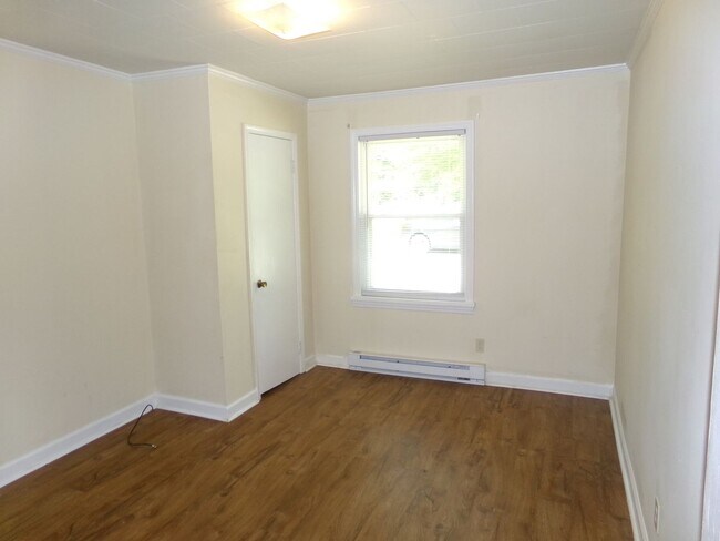 Building Photo - Southern Roots Apartments