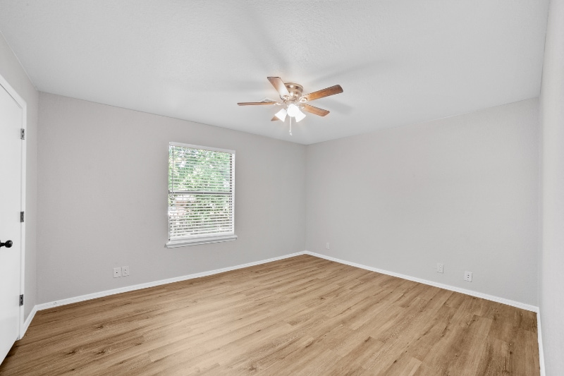 Building Photo - 7008 S 78th E Ave