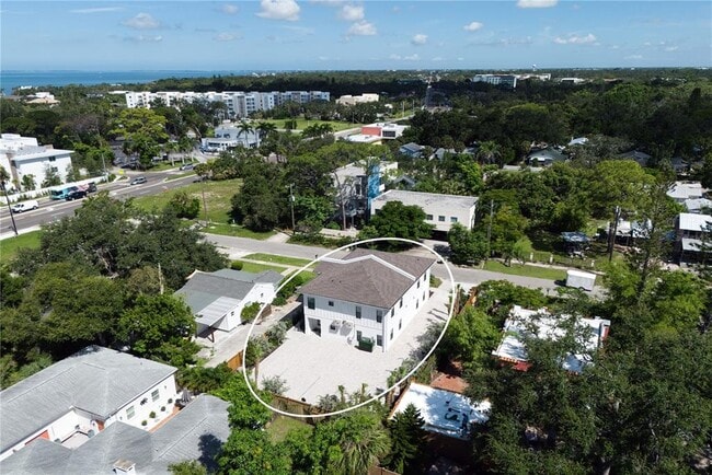 Building Photo - 1234 15th St