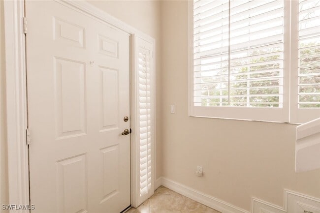 Building Photo - 2516 Orchid Bay Dr