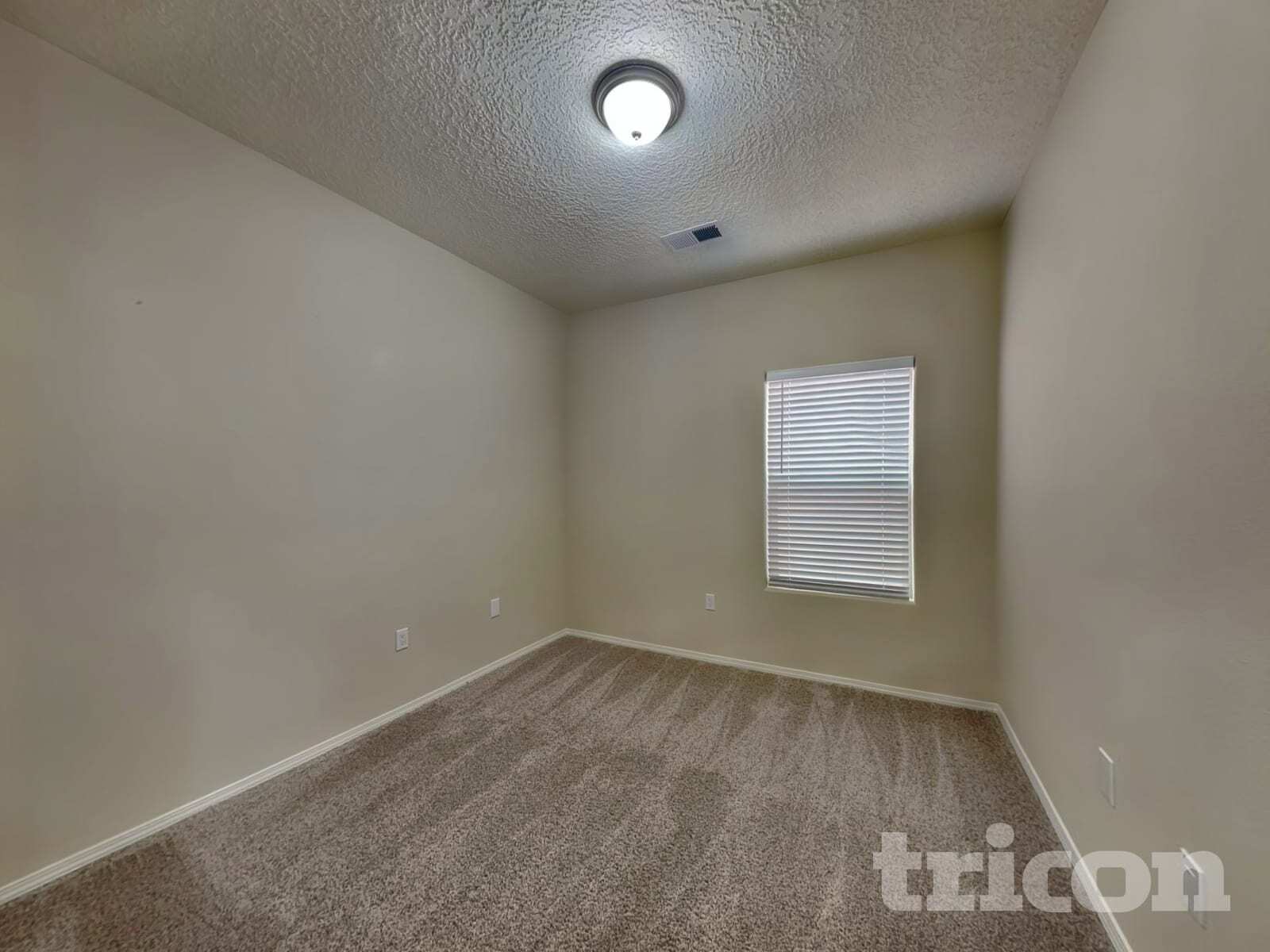 Building Photo - 981 Firewheel Ave SW