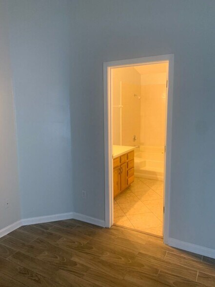 Building Photo - 7518 Ginger Tea Trail S