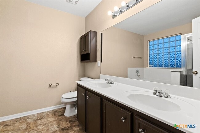 Building Photo - 5503 Schorn Dr