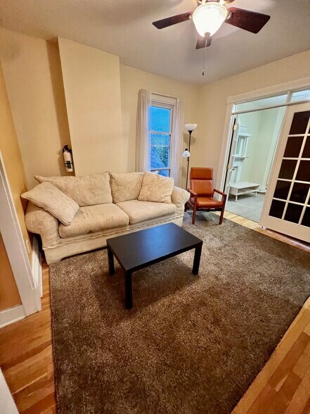Living Room - 262 10th St