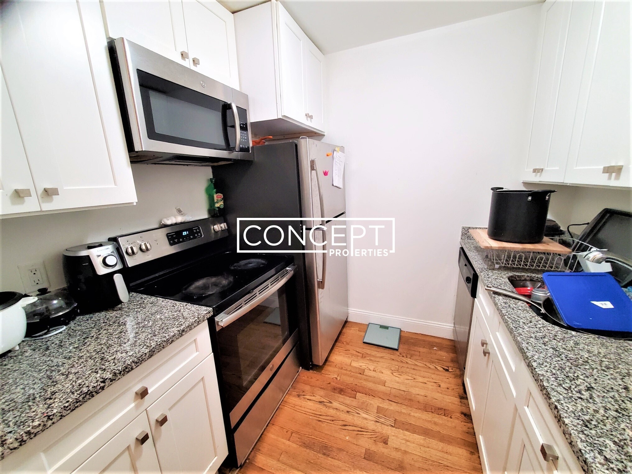 Building Photo - 772 Columbus Ave