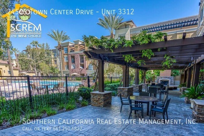 Building Photo - 24595 Town Center Dr