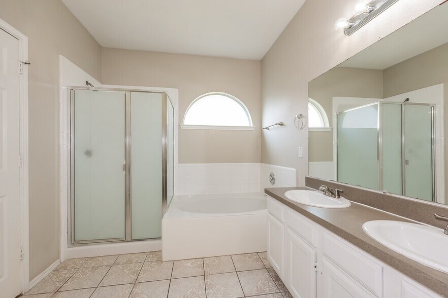 Building Photo - 8416 Prairie Rose Ln