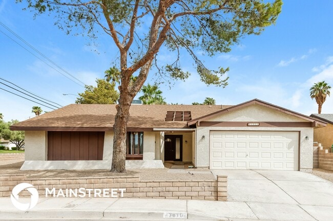 Building Photo - 3810 Boca Chica Ave