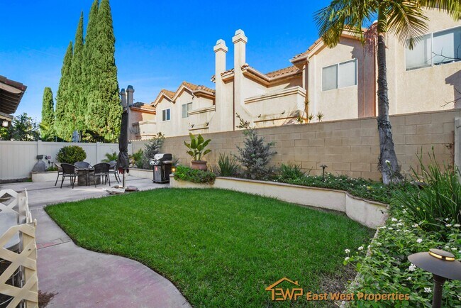 Building Photo - 1220 Cabernet Cir