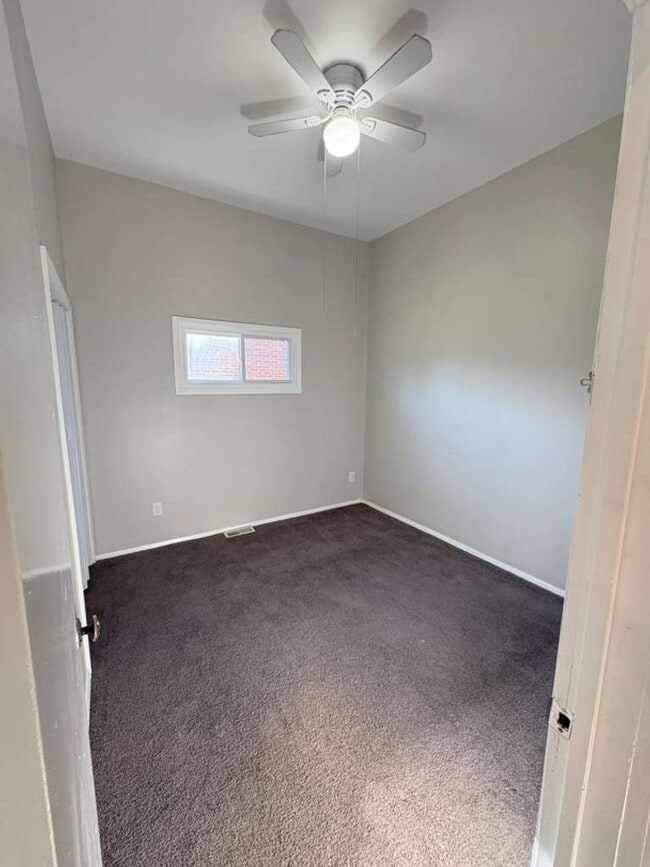 Building Photo - Charming University Heights Home Near Shops & Dining
