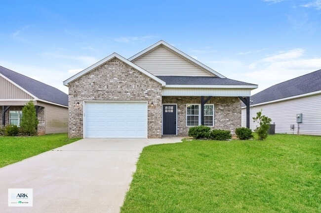 Building Photo - 219 Beau Claire Cir
