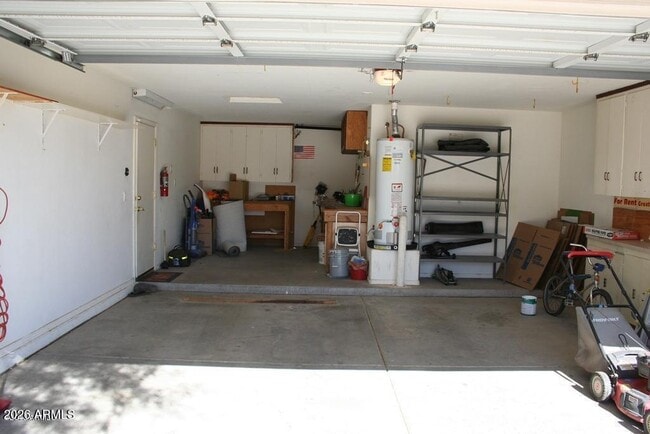 Building Photo - 12710 W Earll Dr
