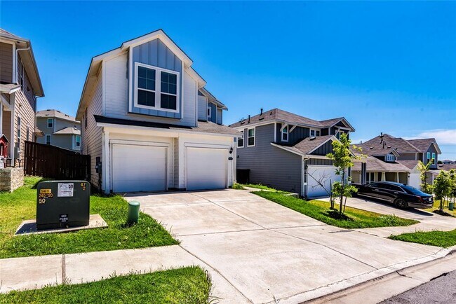 Building Photo - 5629 Respinto Dr