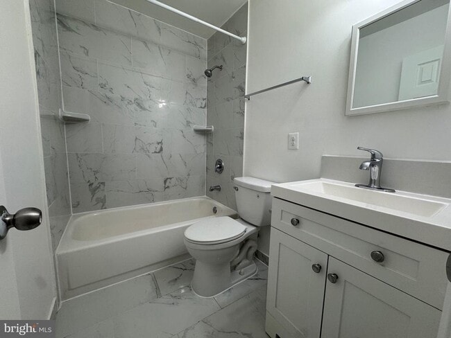 Building Photo - 349 Reneau Way