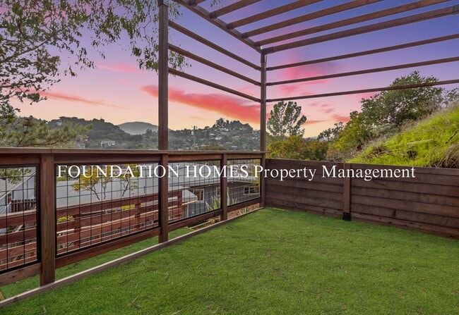 Building Photo - VIDEO - Sun Valley Mid-Century Stunner - A...