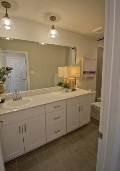 Building Photo - 2712 Big Bend Mews