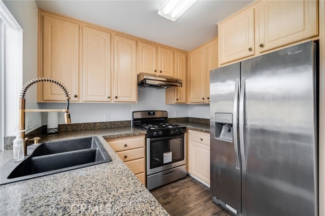 Building Photo - 16 Fox Hollow