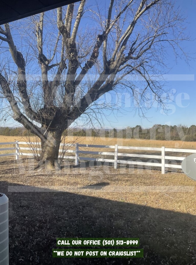 Building Photo - 554 Hwy 285 N