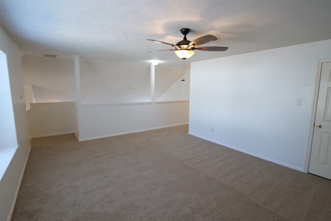 Building Photo - 5510 Bear Cave Ln