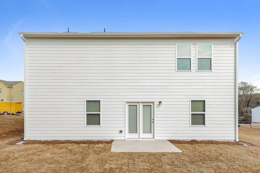 Building Photo - 198 Pond Ct