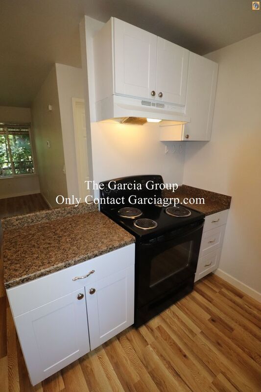 Building Photo - 2626 SW Beaverton Hillsdale Hwy
