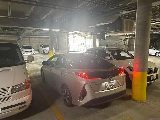 Building Photo - 1250 Cleveland Ave