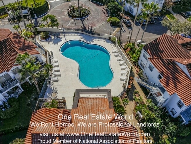 Building Photo - 2504 Woodgate Blvd