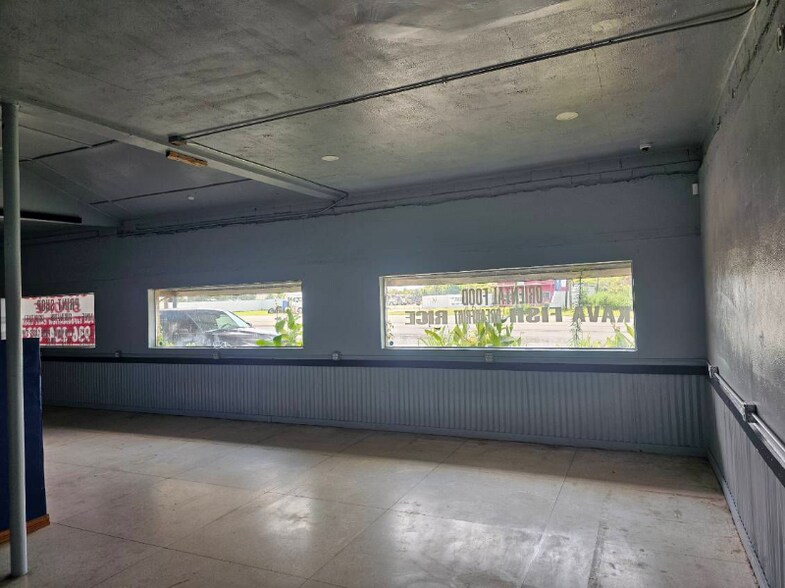 Building Photo - 1801 S Business 45