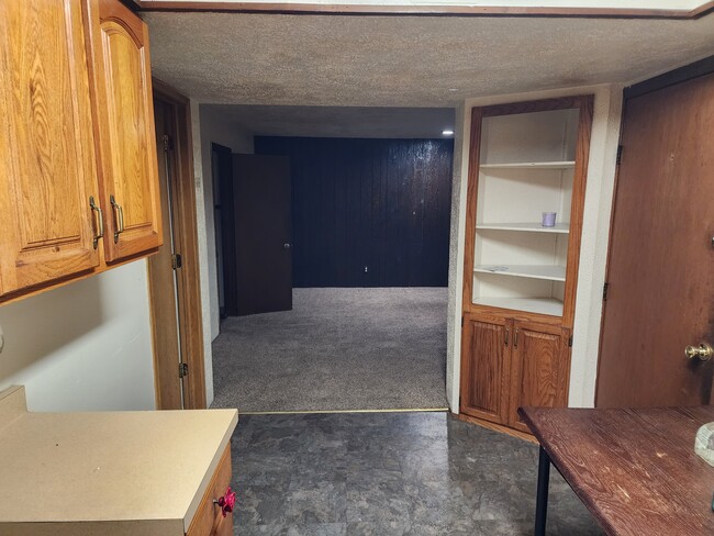 view into living room from kitchen - 1434 Lincoln St