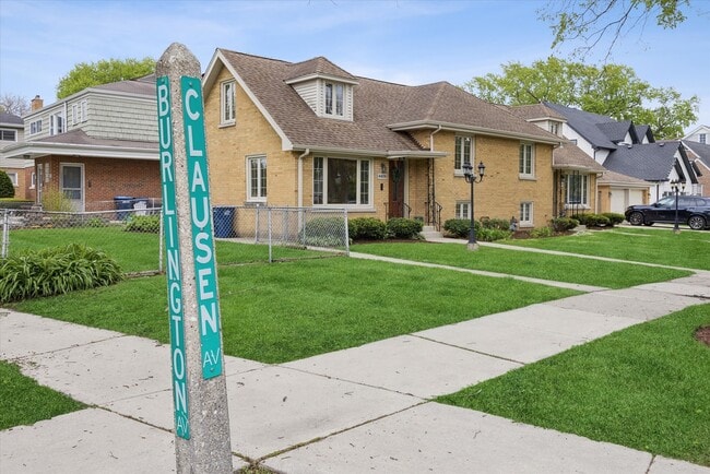 Building Photo - 4409 Clausen Ave