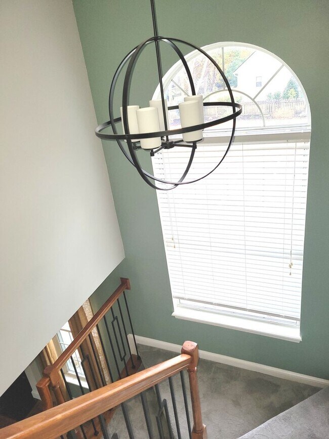 Building Photo - Stunning four bedroom in Charleston National on large lot - Mt. Pleasant